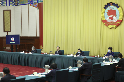（时政）全国政协召开双周协商座谈会 汪洋(1544208)-20221213111347