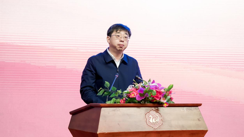 酒泉市委书记王立奇 酒泉市委书记王立奇