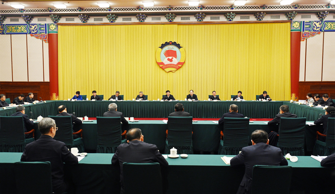 全国政协召开双周协商座谈会 王沪宁主持