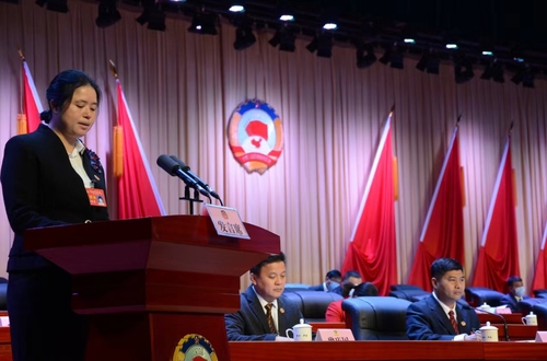 （三个作用2）胡菊花：从“新农人”到“兴(3641146)-20240109103356
