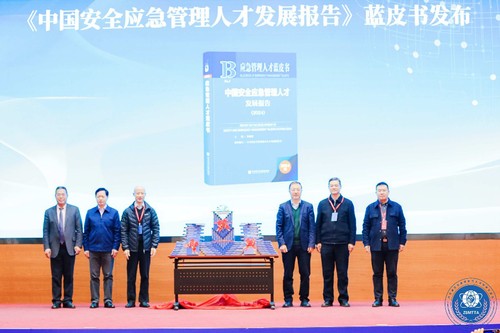 GetAttachment (3) GetAttachment (3)