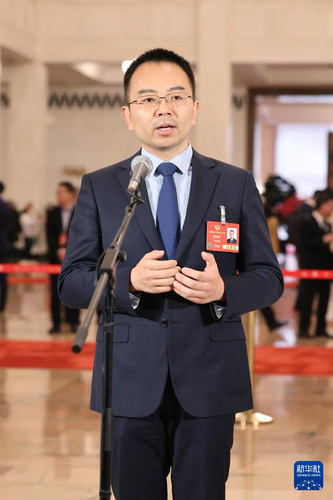 黄绵松