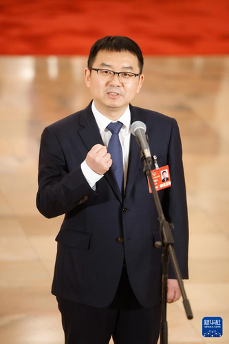 严建兵