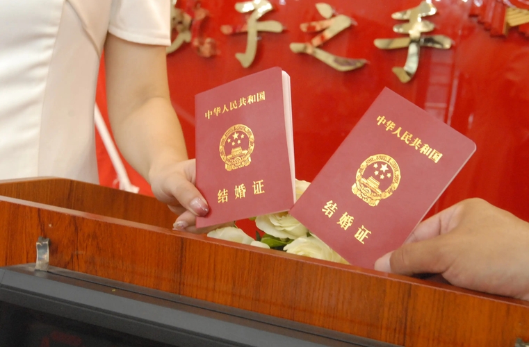 婚姻登记“全国通办”，不用再为“爱”奔波