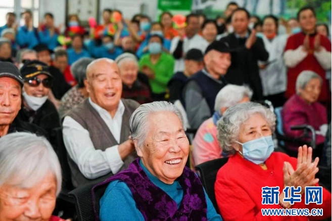 线上如何办理养老保险关系转移？人社部解答
