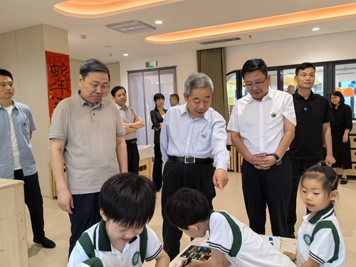 庆六一(7310170)-20250526080529