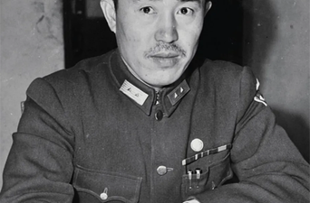抗日名将郑洞国与亳州
