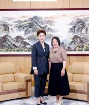 肖楠：从“纸箱山”到“绿家园”