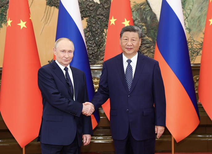 9月2日上午，国家主席习近平在北京人民大会堂同来华出席2025年上海合作组织峰会和纪念中国人民抗日战争暨世界反法西斯战争胜利80周年活动的俄罗斯总统普京举行会谈。 新华社记者 黄敬文 摄