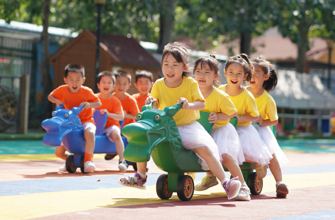 普惠托育，让更多家庭有获得感