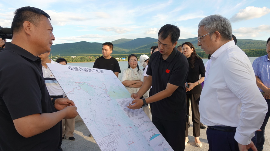 把脉江河   守护碧水(分离图)8月20(8509061)-20251030090514