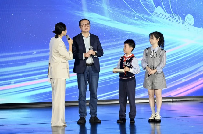 在“县”场焕发多彩文学光芒