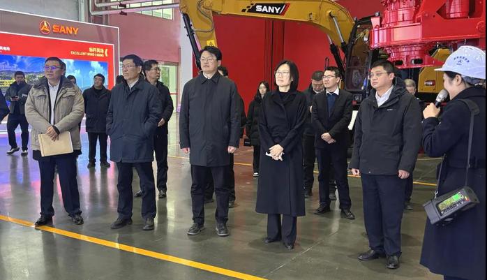 北京市政协副主席郭延红走访联系重点企业