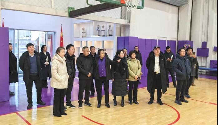 北京市政协聚焦加强学校体育工作赴海淀区调研