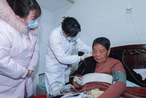 有效扩容！我国实施老年护理服务能力提升行动