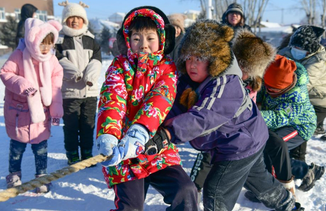 呼伦贝尔开启“雪假”：青少年赴冰雪之约
