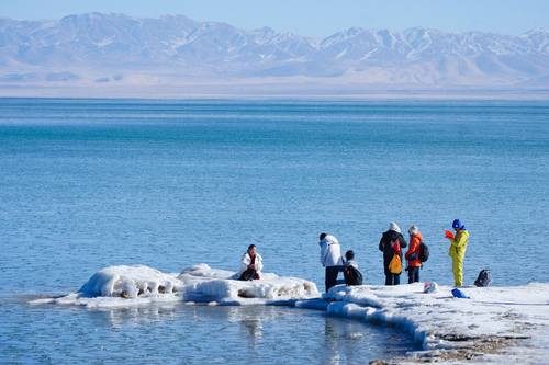 (体育)(3)全民健身——徒步青海湖畔(9092185)-20260109094549 (体育)(3)全民健身——徒步青海湖畔(9092185)-20260109094549