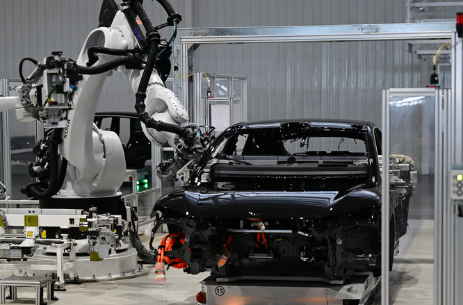 2025行业经济燃动中国