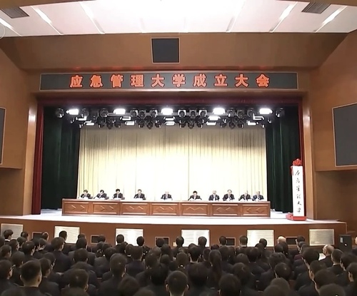 fe1d4e0a456d564236c155aac633a435