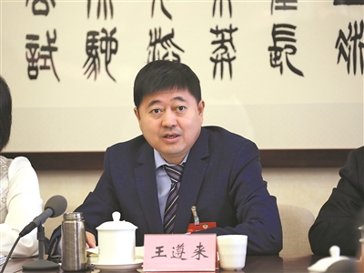 2c85799195df49457afd36de6c3abbff 2c85799195df49457afd36de6c3abbff