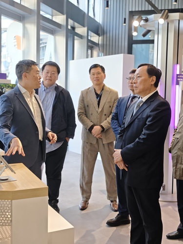 （13日5版2）破解发展内耗 激活创新动(9356070)-20260213142532