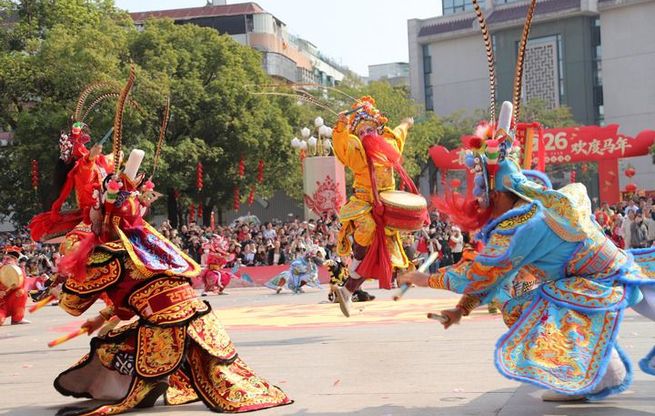 公安部：春节期间全国5440余场大型活动安全顺利举行