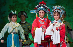 为什么120岁的越剧依然年轻？