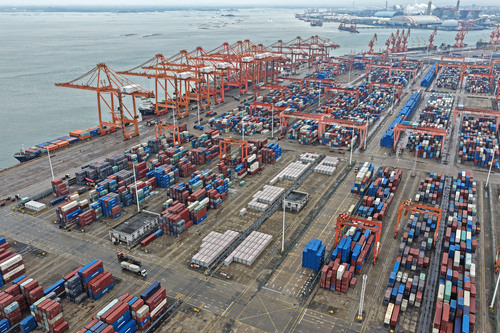 （新华视界）（2）广西钦州：港口货运忙(9735954)-20260316100104