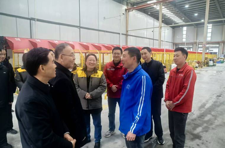 学习贯彻两会精神丨把两会精神“送”到基层 “暖”到人心