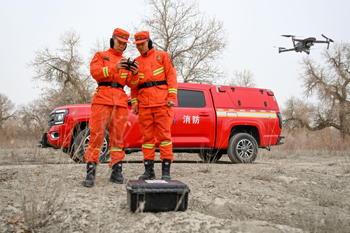 新疆：实战练兵守平安 联动筑牢防火线（7(9886124)-20260403091927