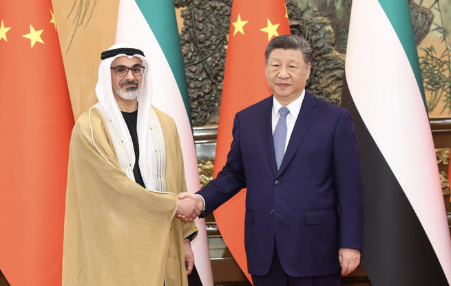 习近平会见阿联酋阿布扎比王储哈立德