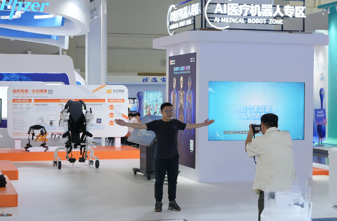 中国服务业开启“升级”新赛道