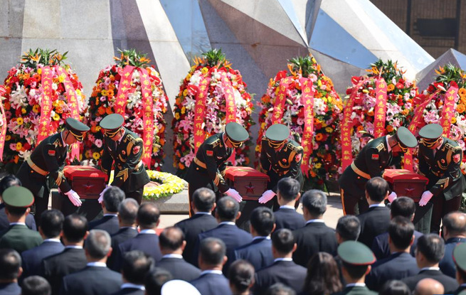 第十三批在韩中国人民志愿军烈士遗骸在沈阳安葬