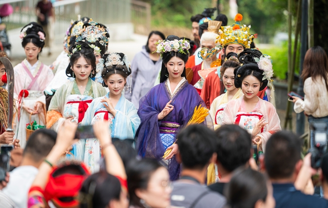 壮乡三月三绽异彩 同心文旅聚合力