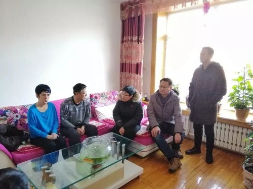 杜明燕图片1(10219198)-20260526144010 杜明燕图片1(10219198)-20260526144010