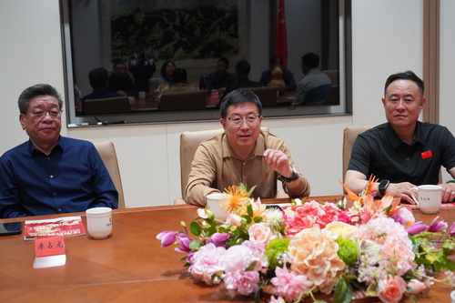 (0527右)在书香沃土里“育底气”(分(10245290)-20260527091102 (0527右)在书香沃土里“育底气”(分(10245290)-20260527091102