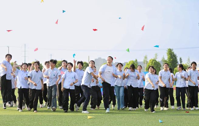 考前紧张是本能 用“平常心”为高考“助攻”