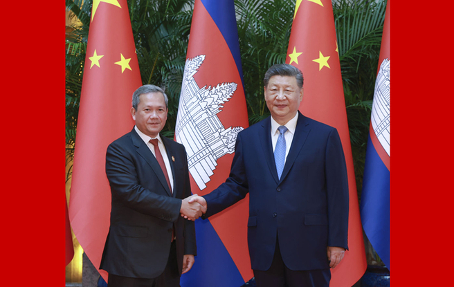 新华图讯丨习近平会见柬埔寨首相洪玛奈