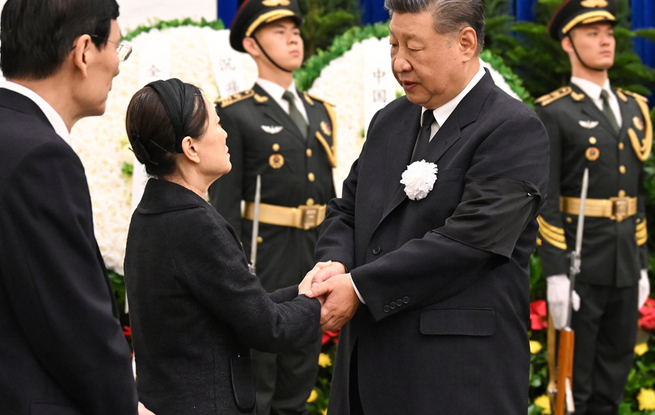 朱镕基同志遗体在京火化