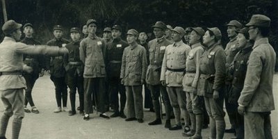 主图:孟波指挥合唱《欢迎史沫特莱之歌》。(10877110)-20260826092511 主图:孟波指挥合唱《欢迎史沫特莱之歌》。(10877110)-20260826092511