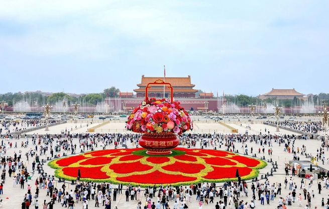 国庆限定版！长安街花坛打卡攻略来了