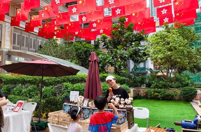 长假客流涌动 玩法迭代出新——香港国庆假期旅游市场观察