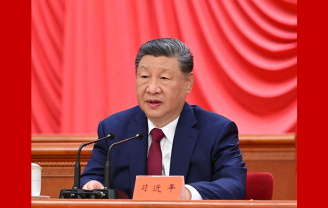 新华图讯丨纪念中国工农红军长征胜利90周年大会在京隆重举行 习近平出席大会并发表重要讲话