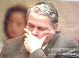 “湖滨杀手”——bill suff 在1974年，Bill Suff及其妻子就曾因涉嫌殴打两个月大的女儿致死而被捕。Bill Suff在1995年又因谋杀了12名妓女而遭到控诉，但警方认为他至少杀死了22人。他在被捕前，是一名政府职员。在获判死刑后，他目前还在行刑名单上等待死刑执行。
