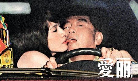 蒋雯丽法国偷情现实版娘要嫁人？盘点明星偷情被拍提裤瞬间【2】