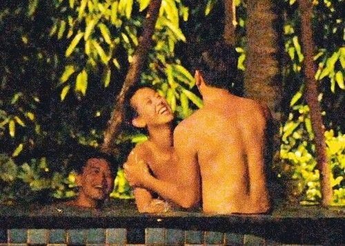 蒋雯丽法国偷情现实版娘要嫁人？盘点明星偷情被拍提裤瞬间【2】