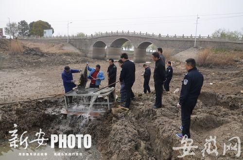 陕西一湖底现白骨牵出16年前沉尸案 3嫌疑人落网